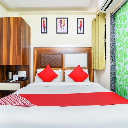 Hotel Harsha International Нью-Делі Екстер'єр фото