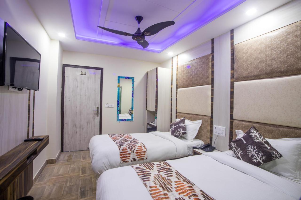 Hotel Harsha International Нью-Делі Екстер'єр фото