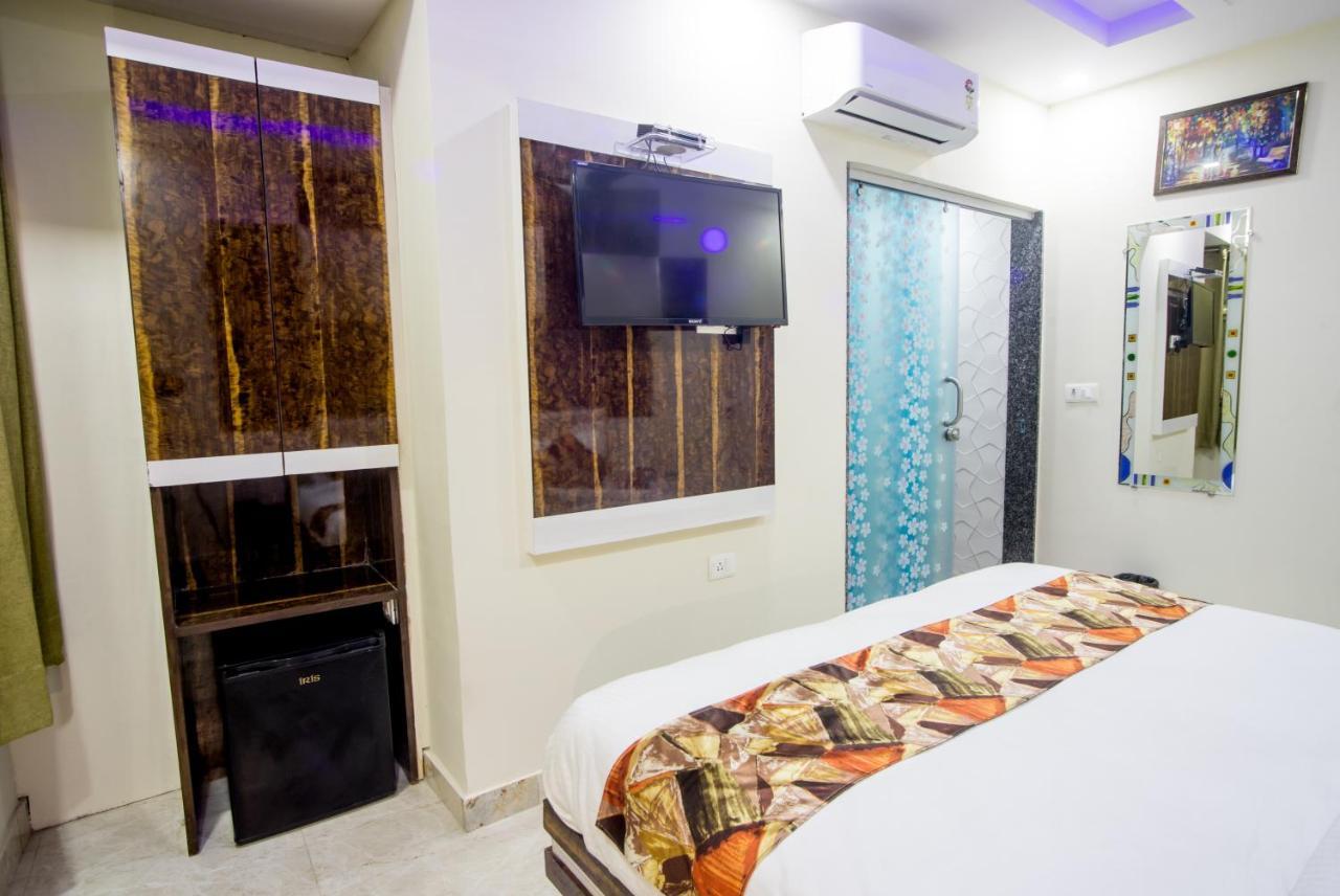 Hotel Harsha International Нью-Делі Екстер'єр фото