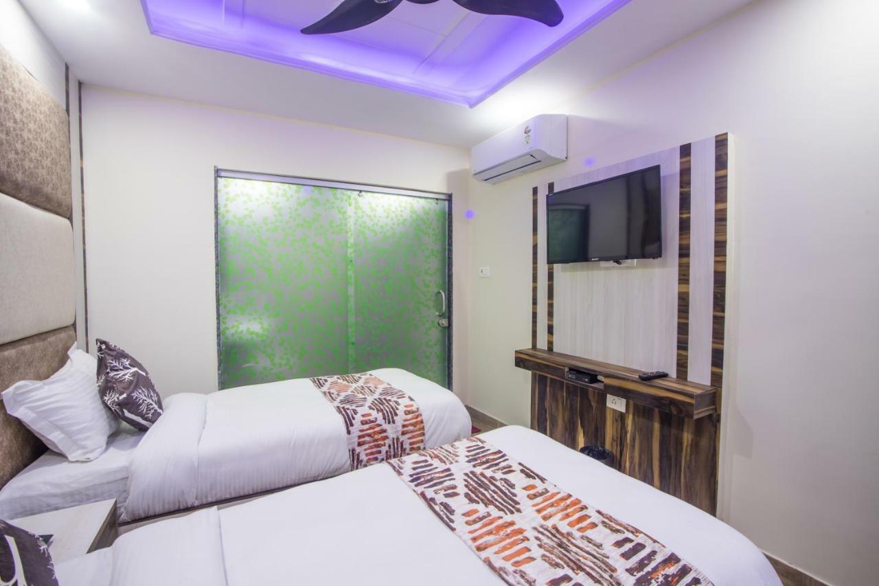 Hotel Harsha International Нью-Делі Екстер'єр фото