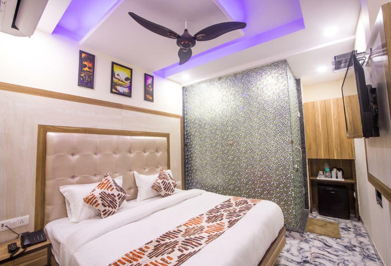Hotel Harsha International Нью-Делі Екстер'єр фото