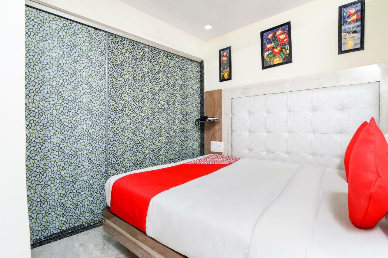 Hotel Harsha International Нью-Делі Екстер'єр фото