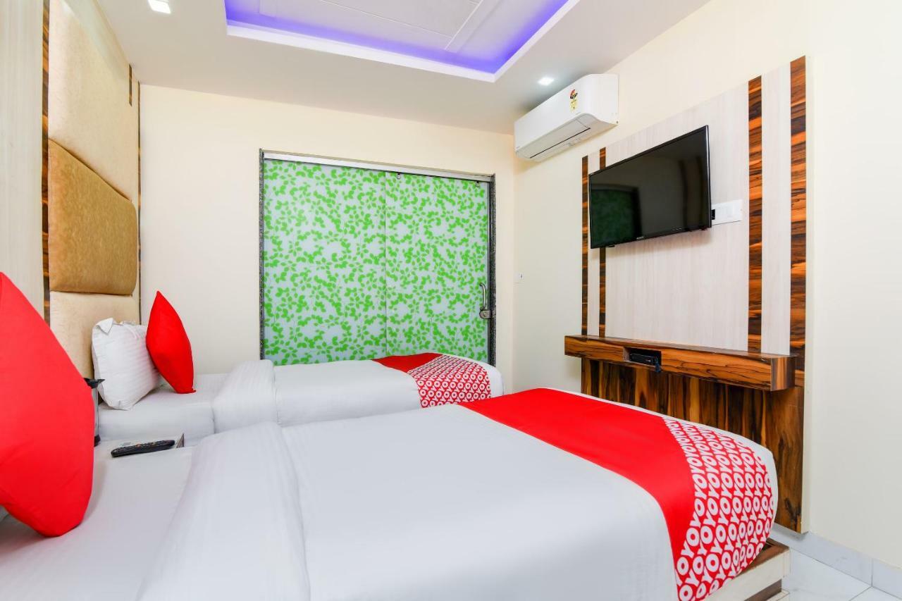 Hotel Harsha International Нью-Делі Екстер'єр фото
